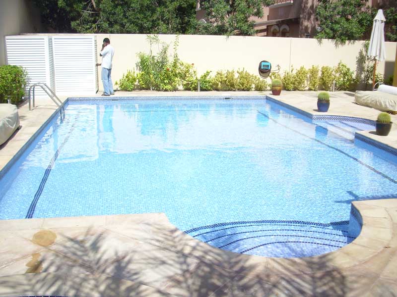 swimming pool cleaning service near me